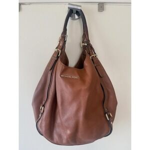 Michael Kors Bedford Tan Leather Satchel Hobo shoulder bag gold hardware